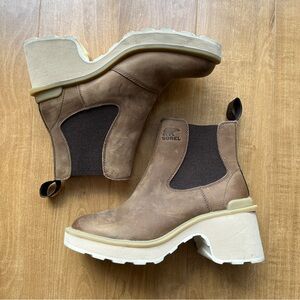 Sorel Hi-Line Waterproof Chelsea Boots, Heeled Boots, Size 7, Umber/Ceramic